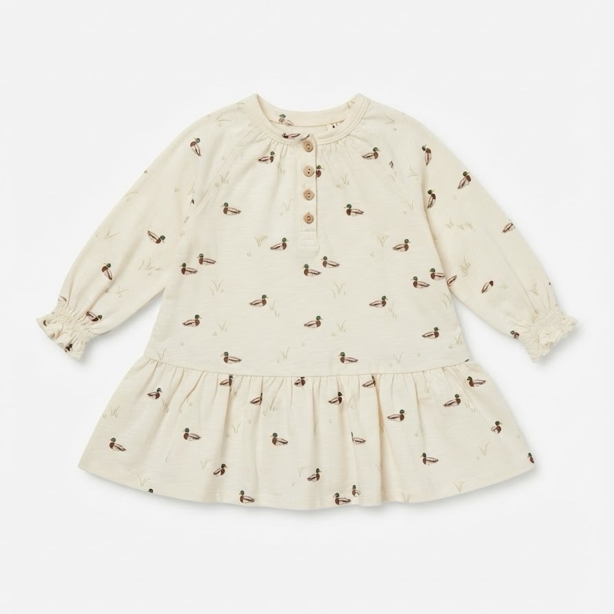 Robe Rylee + Cru